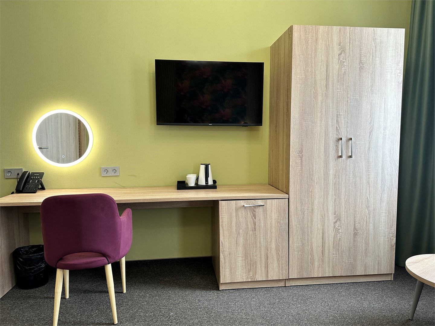 Делюкс  с балконом в Ерино