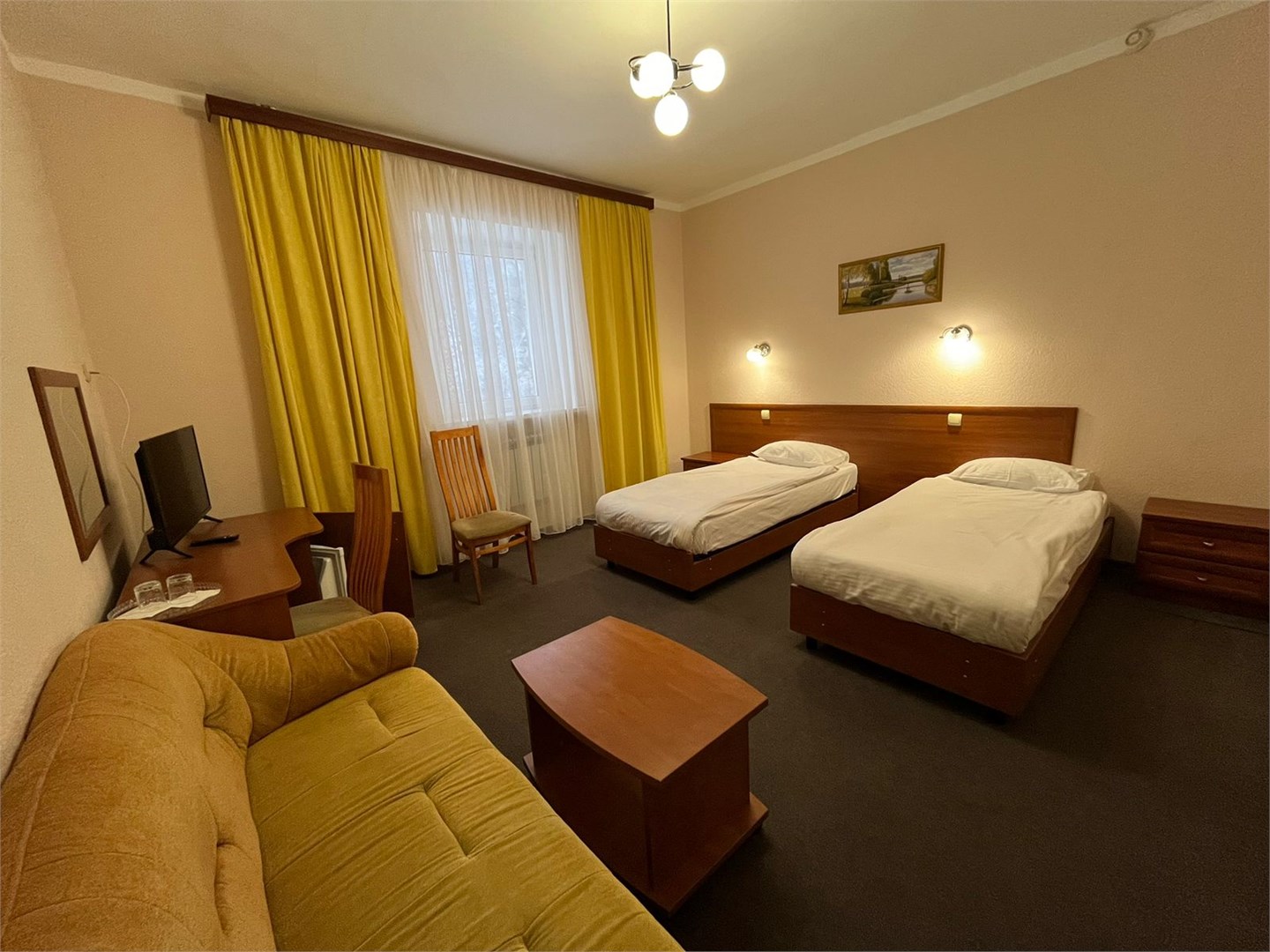 2-местный полулюкс однокомнатный первой категории (4 корп.) в Амакс Ершово Звенигород