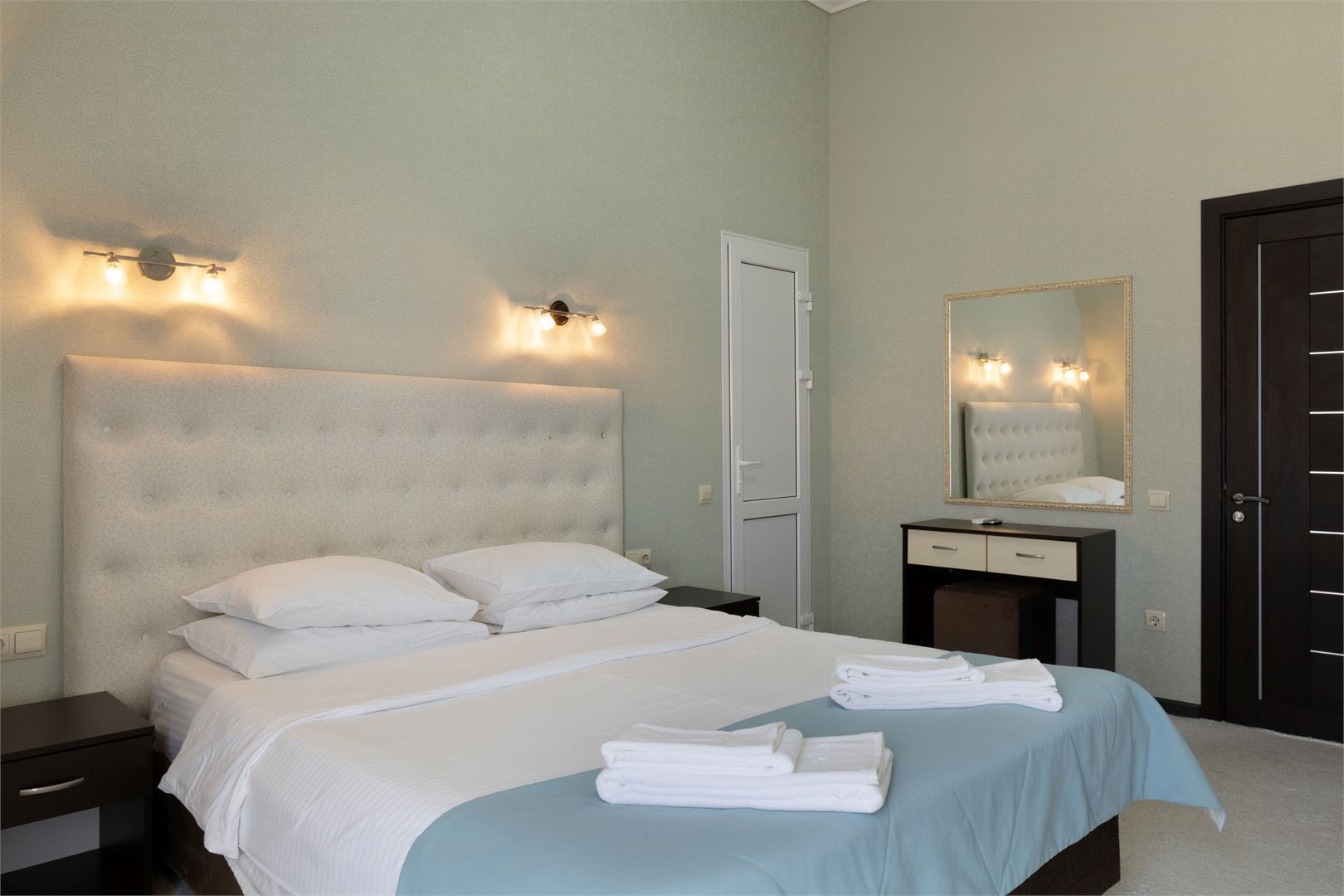 Апартаменты с видом на море в Kiparis Resort by Stellar