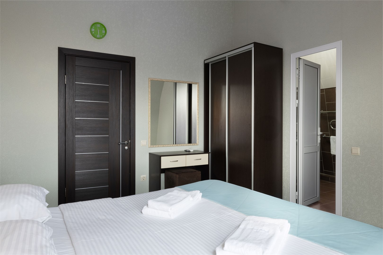 Апартаменты с видом на море в Kiparis Resort by Stellar