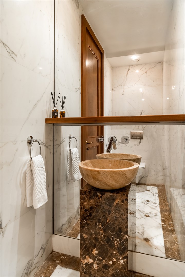 Hermitage в city lux