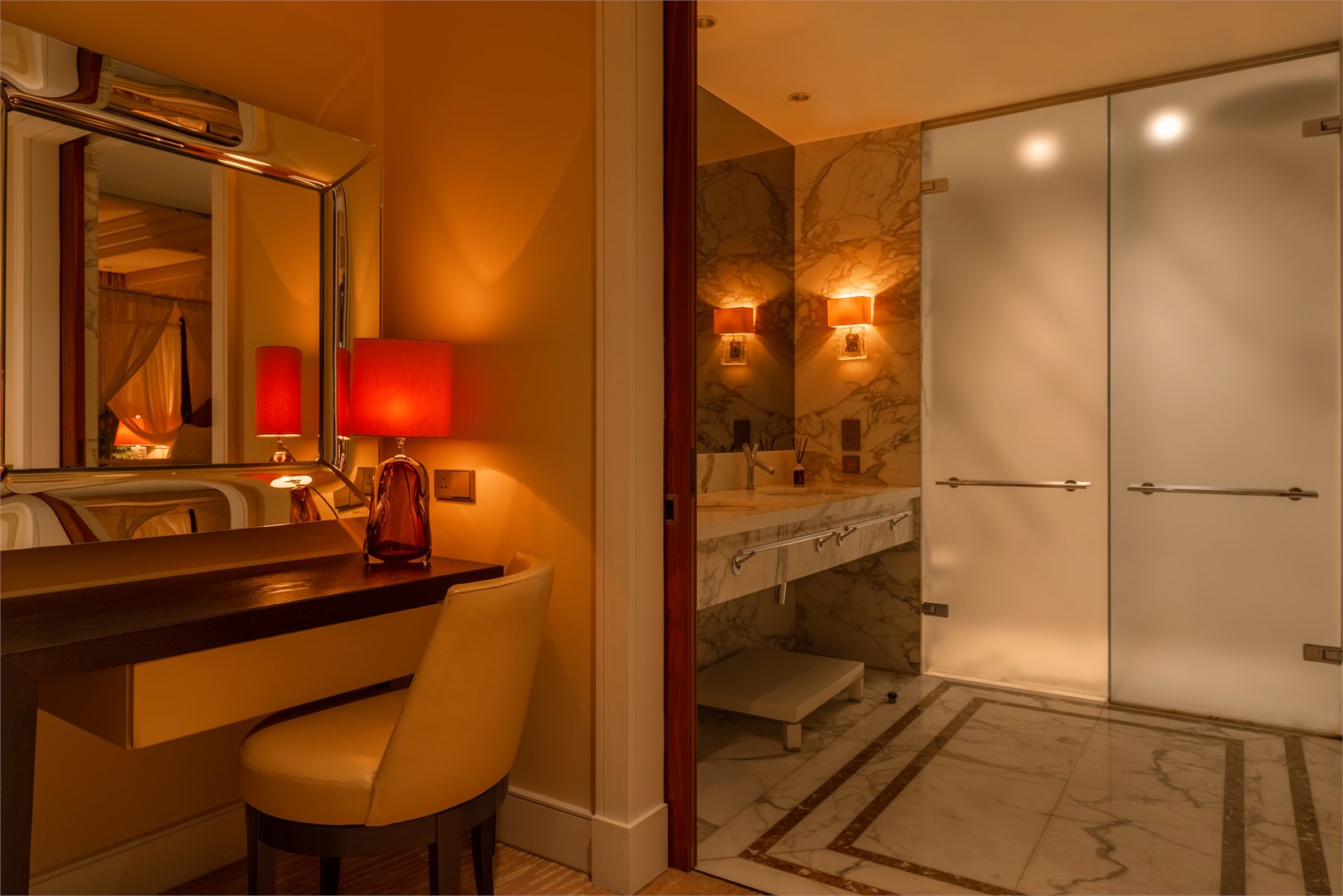 Hermitage в city lux