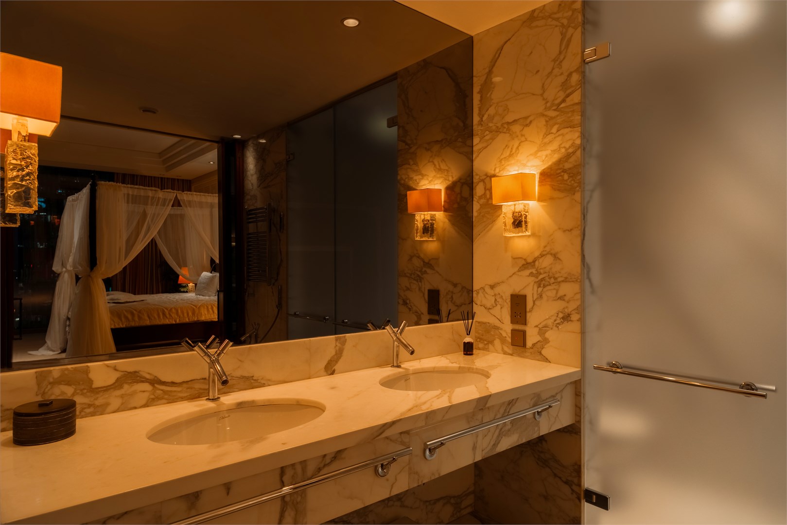 Hermitage в city lux