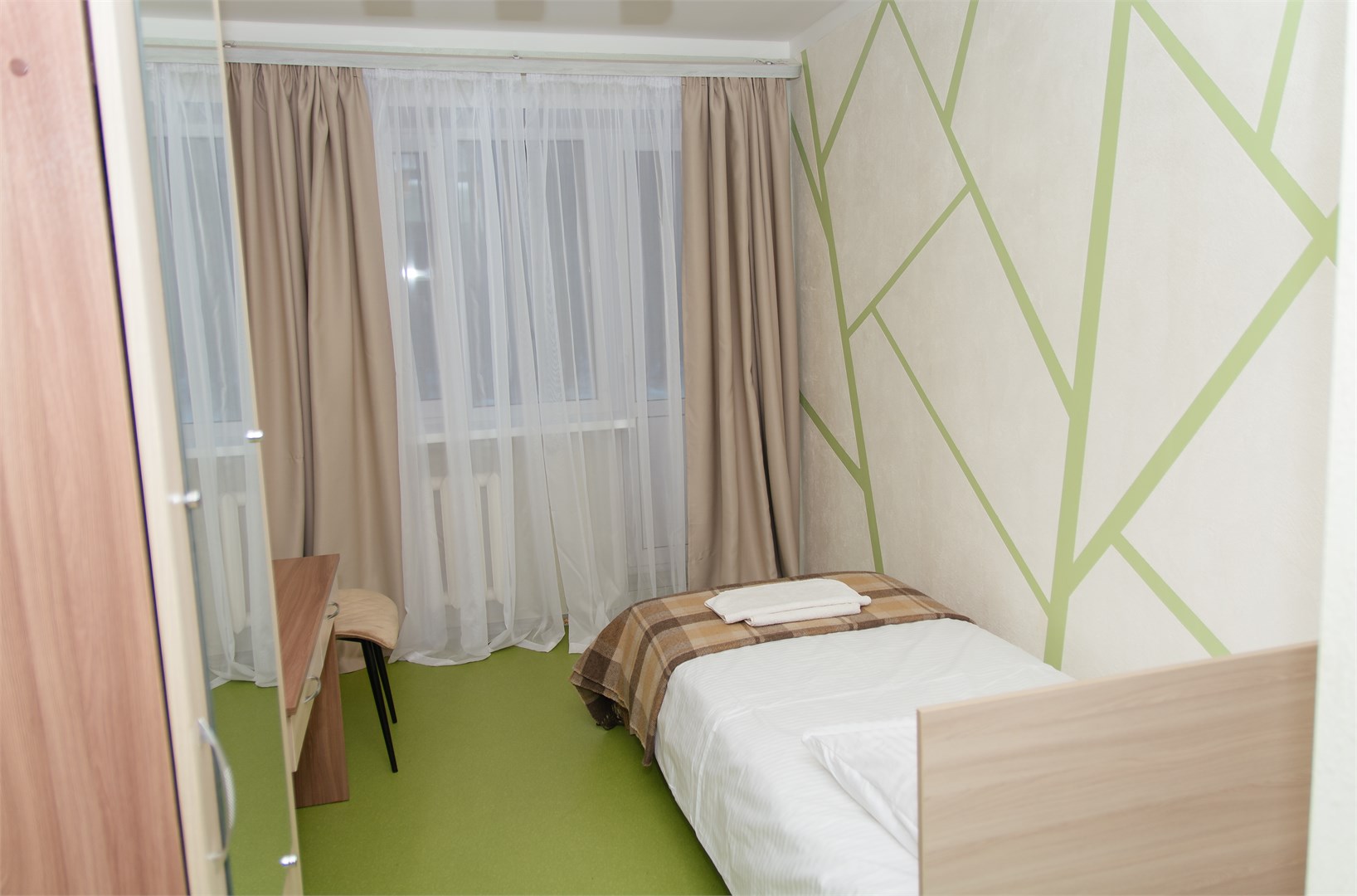 Одноместный улучшенный номер (корпус №1,1й этаж) в Exclusive palace