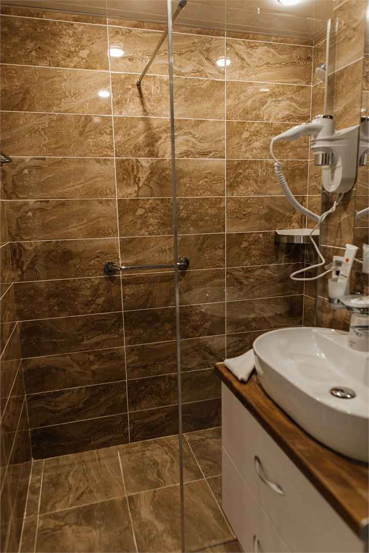 Стандарт 1-местный улучшенный корпус 1 в Azimut Здоровье Долина Нарзанов Кисловодск