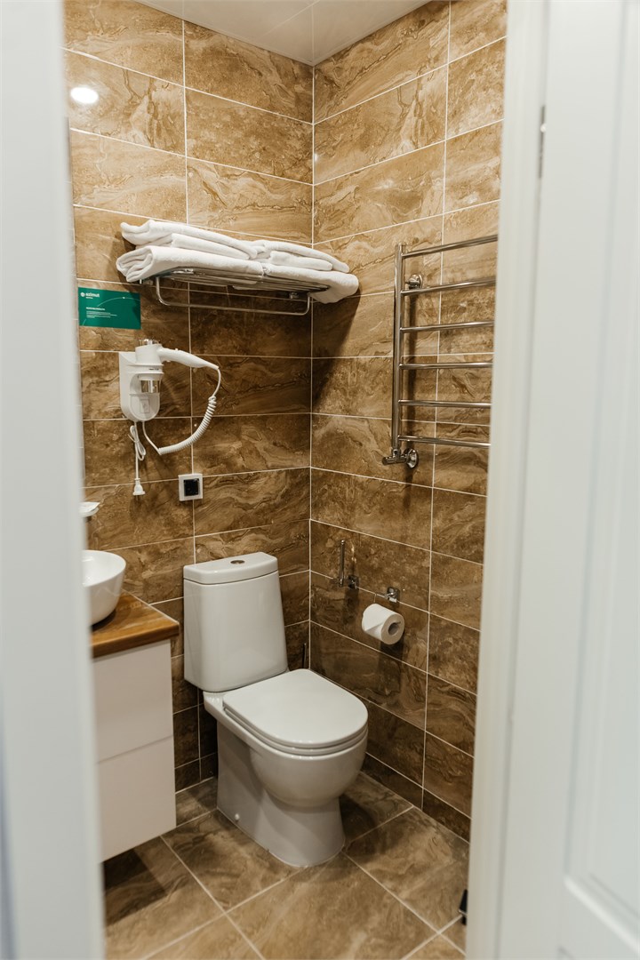 Стандарт 1-местный улучшенный с балконом № 202 корпус 2 в Azimut Здоровье Долина Нарзанов Кисловодск