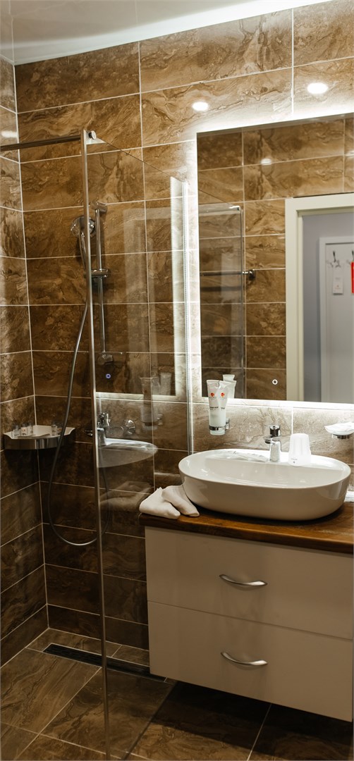 Стандарт 1-местный улучшенный с балконом № 202 корпус 2 в Azimut Здоровье Долина Нарзанов Кисловодск