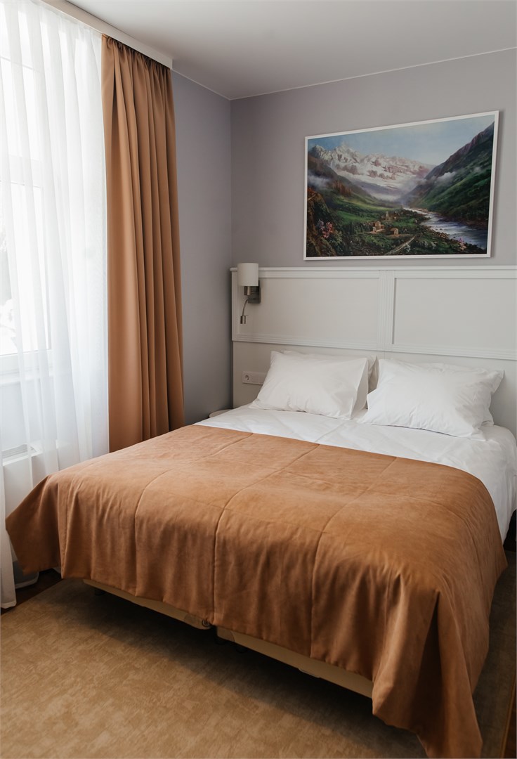 Комфорт улучшенный 2-местный без балкона (корпус 6) в Azimut Здоровье Долина Нарзанов Кисловодск