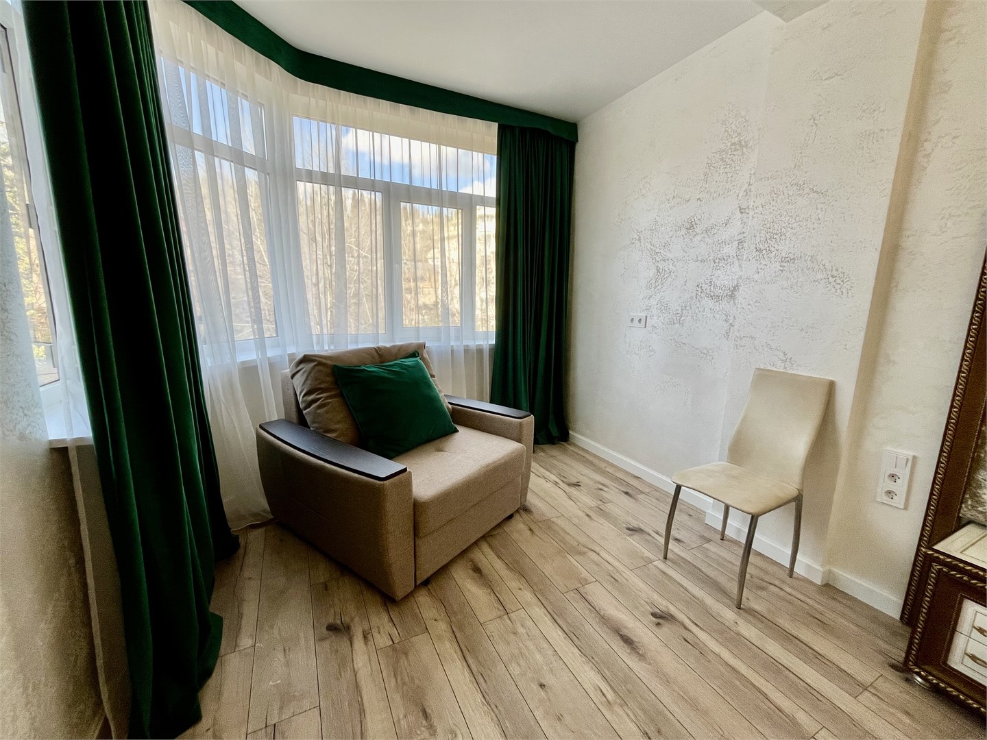 Стандарт улучшенный в Сенатор НеоЛит