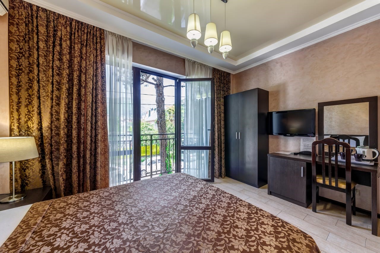 Двухместный стандарт с французским балконом в Dallas