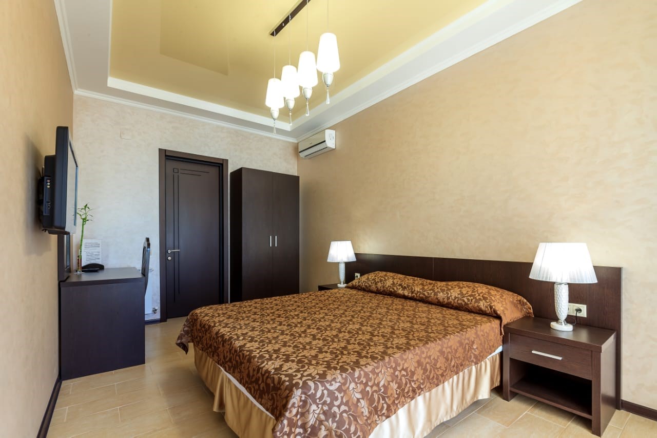 Двухместный стандарт с французским балконом в Dallas