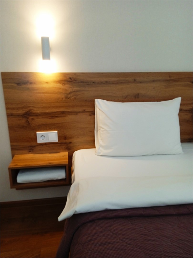 КОМФОРТ с двуспальной кроватью в Дарина