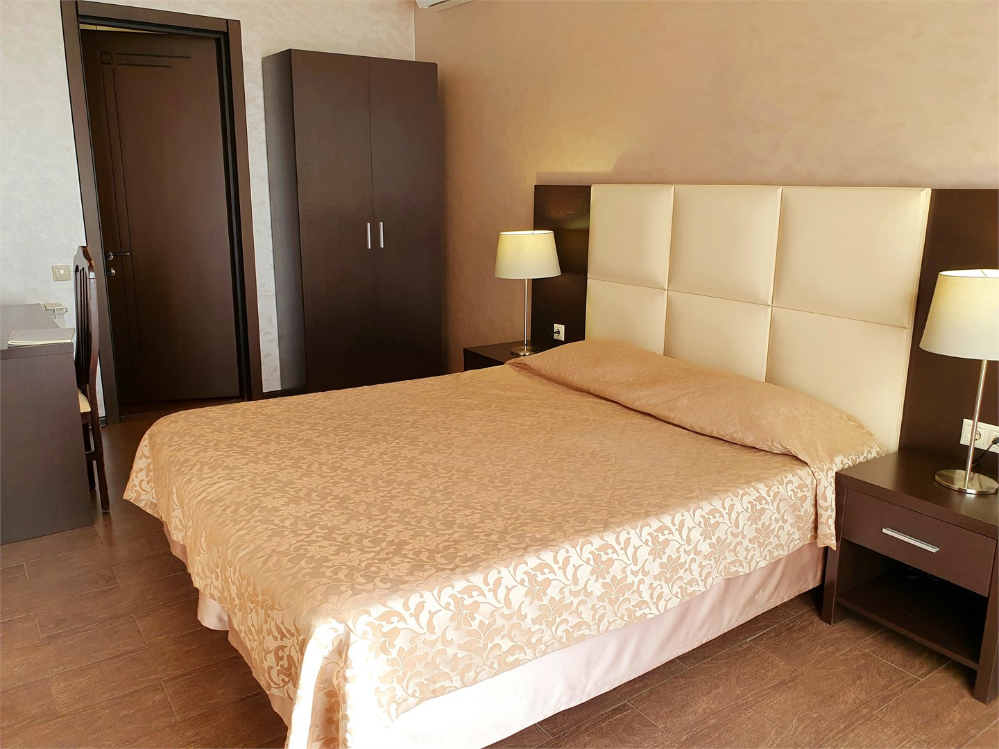 Двухместный комфорт с балконом в Dallas