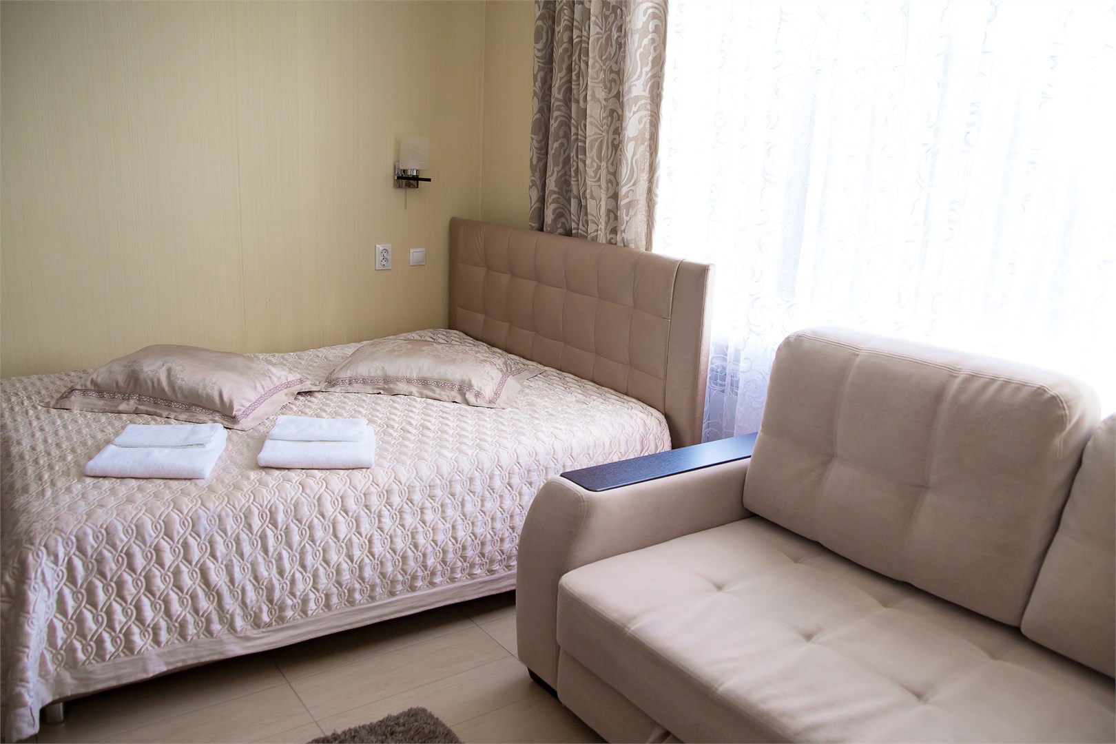 Люкс семейный в Светлояр