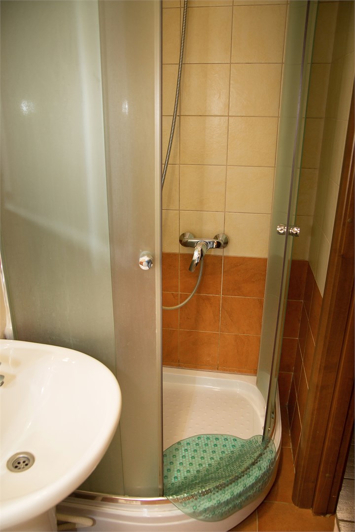 Полулюкс 2 этаж в Светлояр