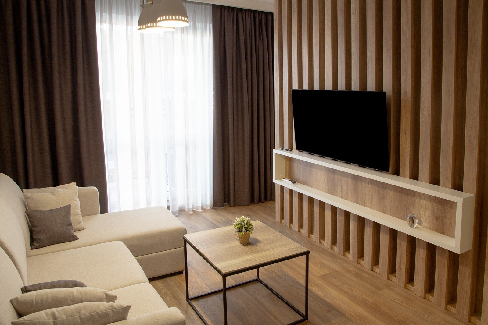 Апартаменты 4Кайф Alt Platz Apart - Центр города №38 на Ленина, 17а в Happy Holidays Family Apartments