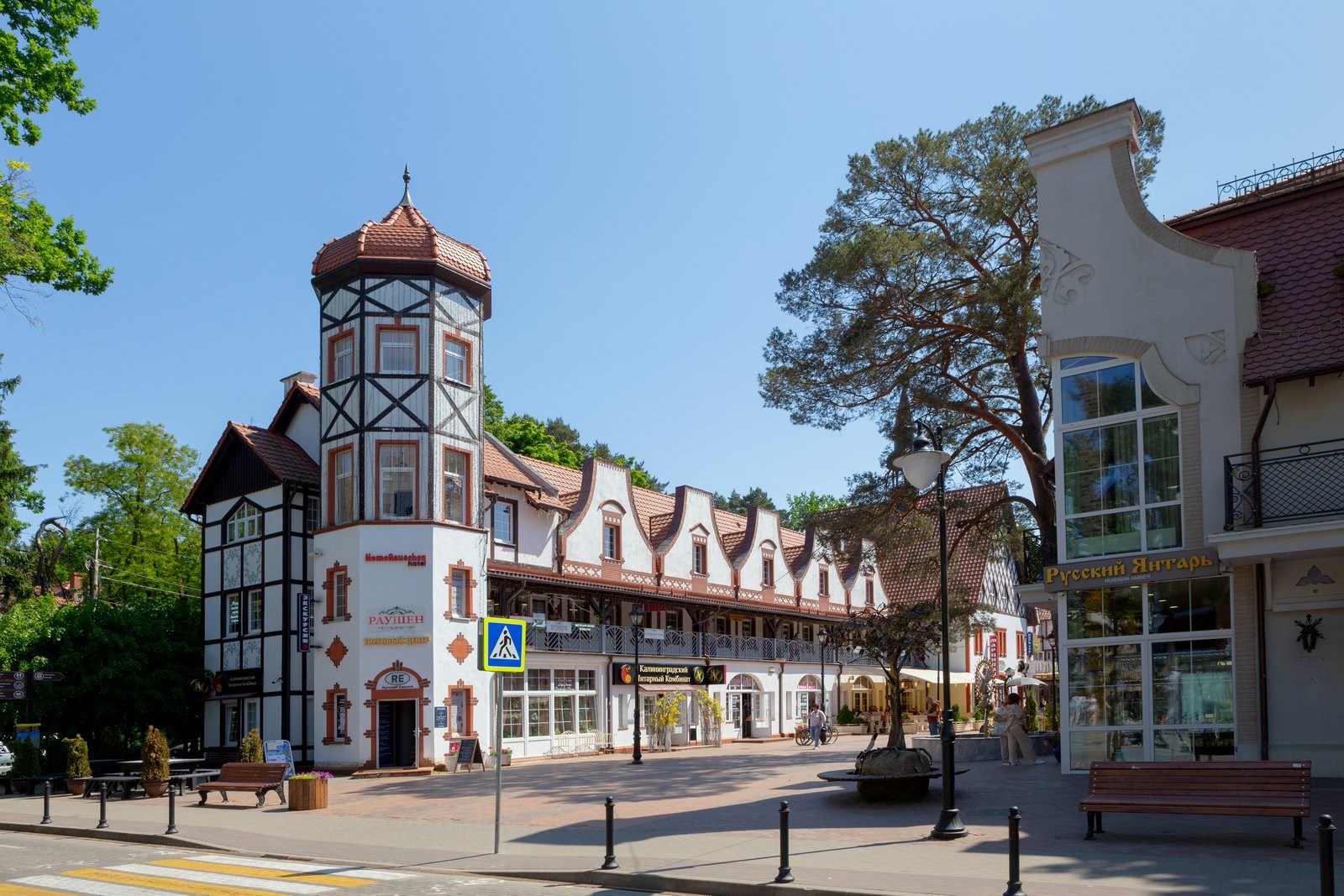 Апартаменты 4Кайф Alt Platz Apart - Центр города №38 на Ленина, 17а в Happy Holidays Family Apartments