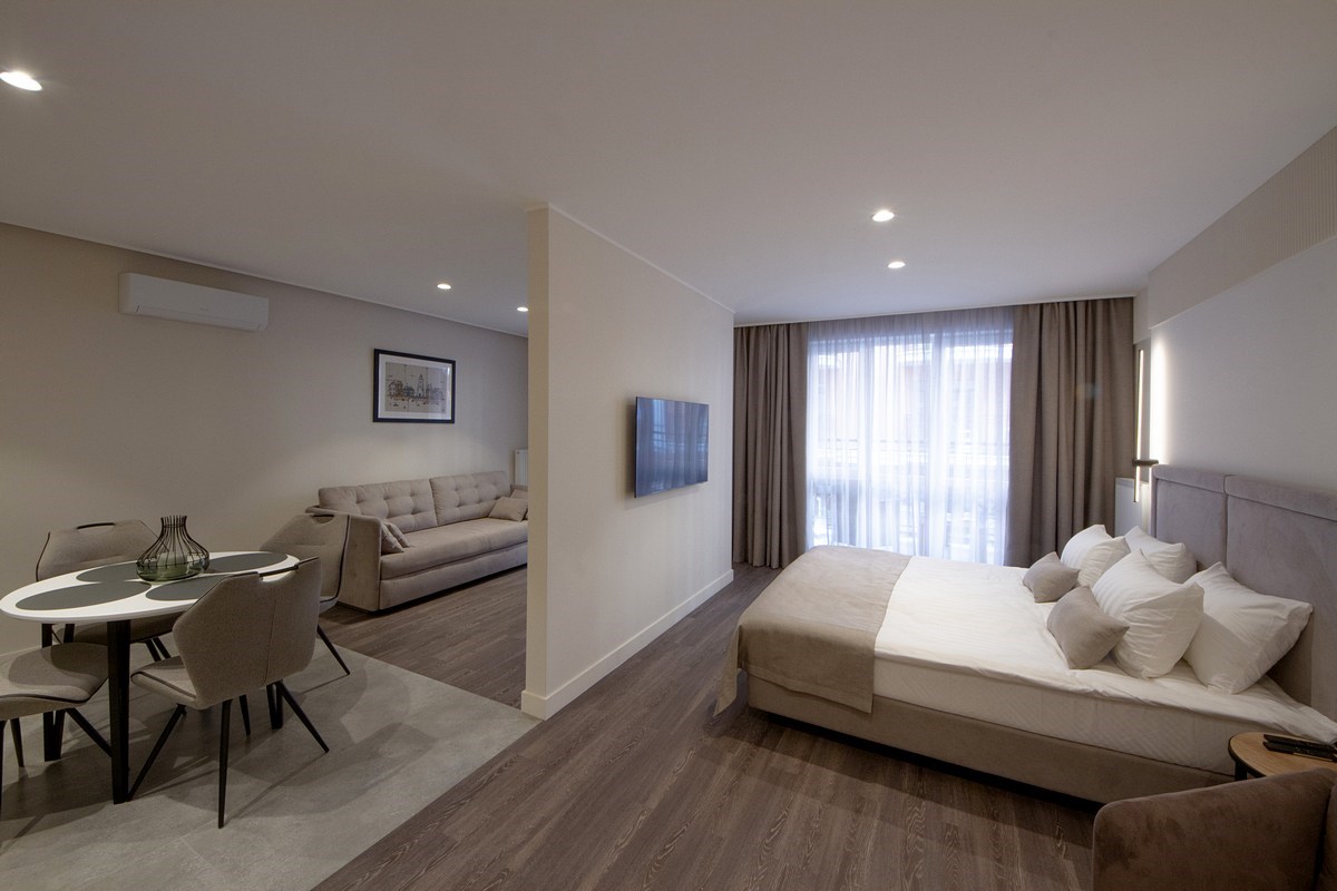 Апартаменты 4Кайф Alt Platz Apart - Центр города №13 в Happy Holidays Family Apartments