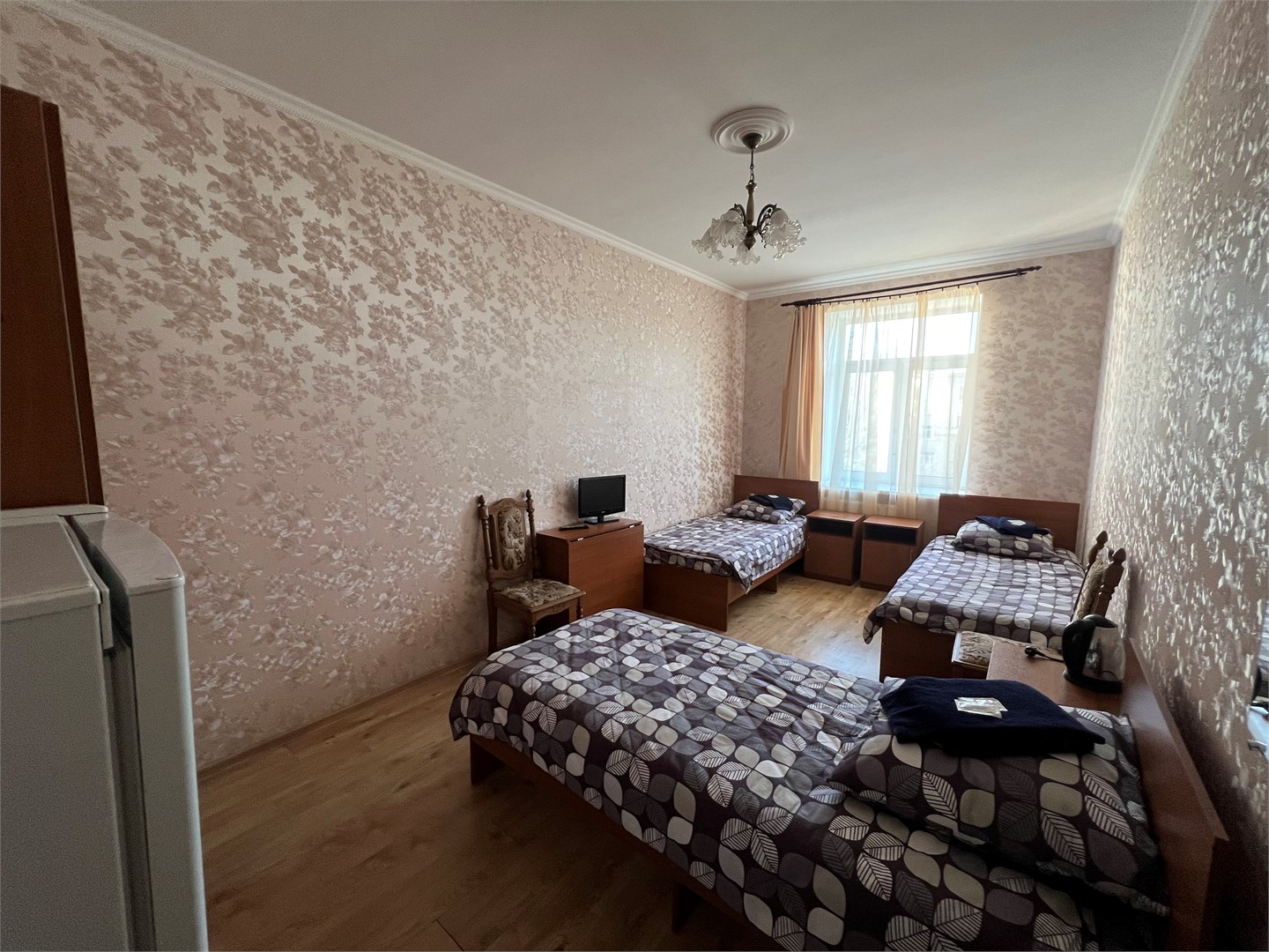 Трехместный номер в Адмирал