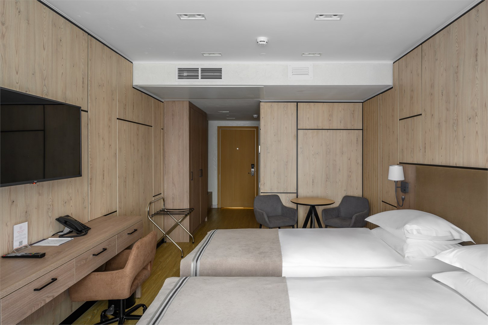 Стандартный номер с двумя раздельными кроватями в Гранд Отель by LeePrime