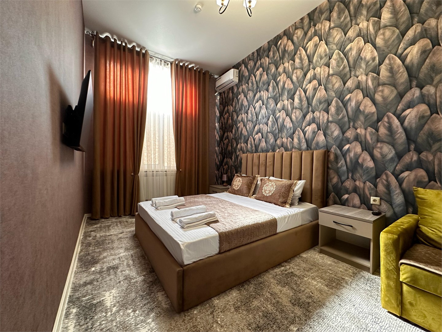 Люкс двухкомнатный( семейный) в Сова