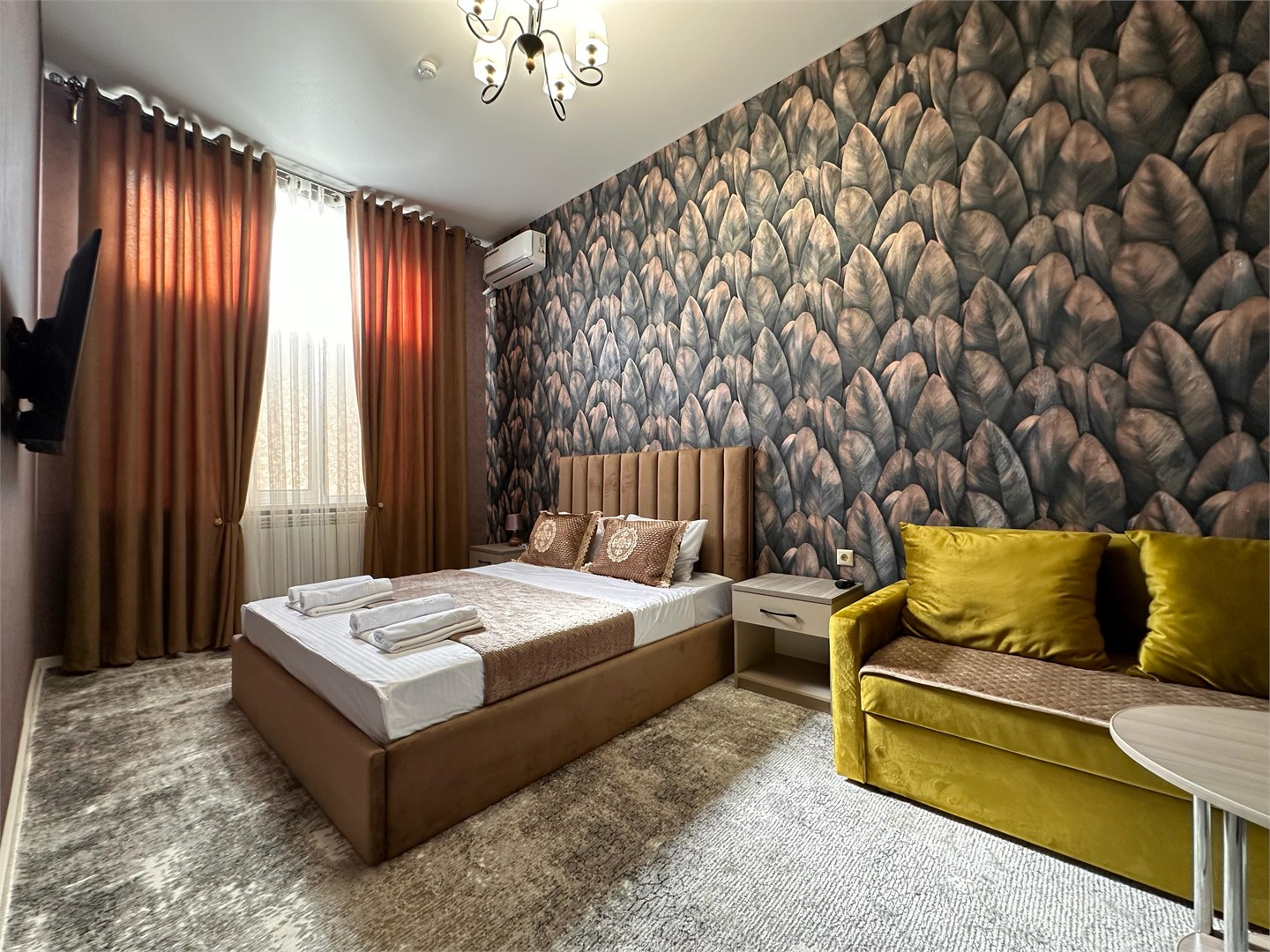 Люкс двухкомнатный( семейный) в Сова