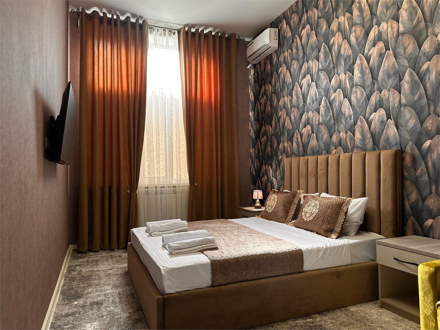 Люкс двухкомнатный( семейный) в Сова