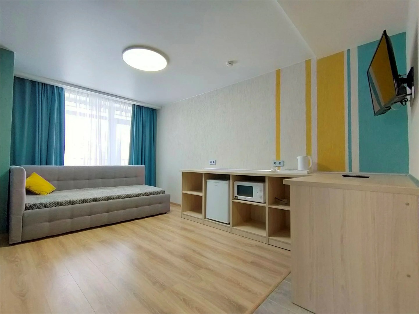 Люкс 2-комнатный (корпус "Светлый") в Хрустальная