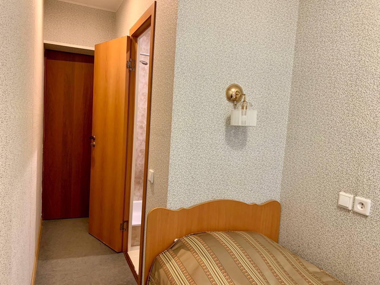 Капсульный одноместный номер эконом-класса в Достоевский