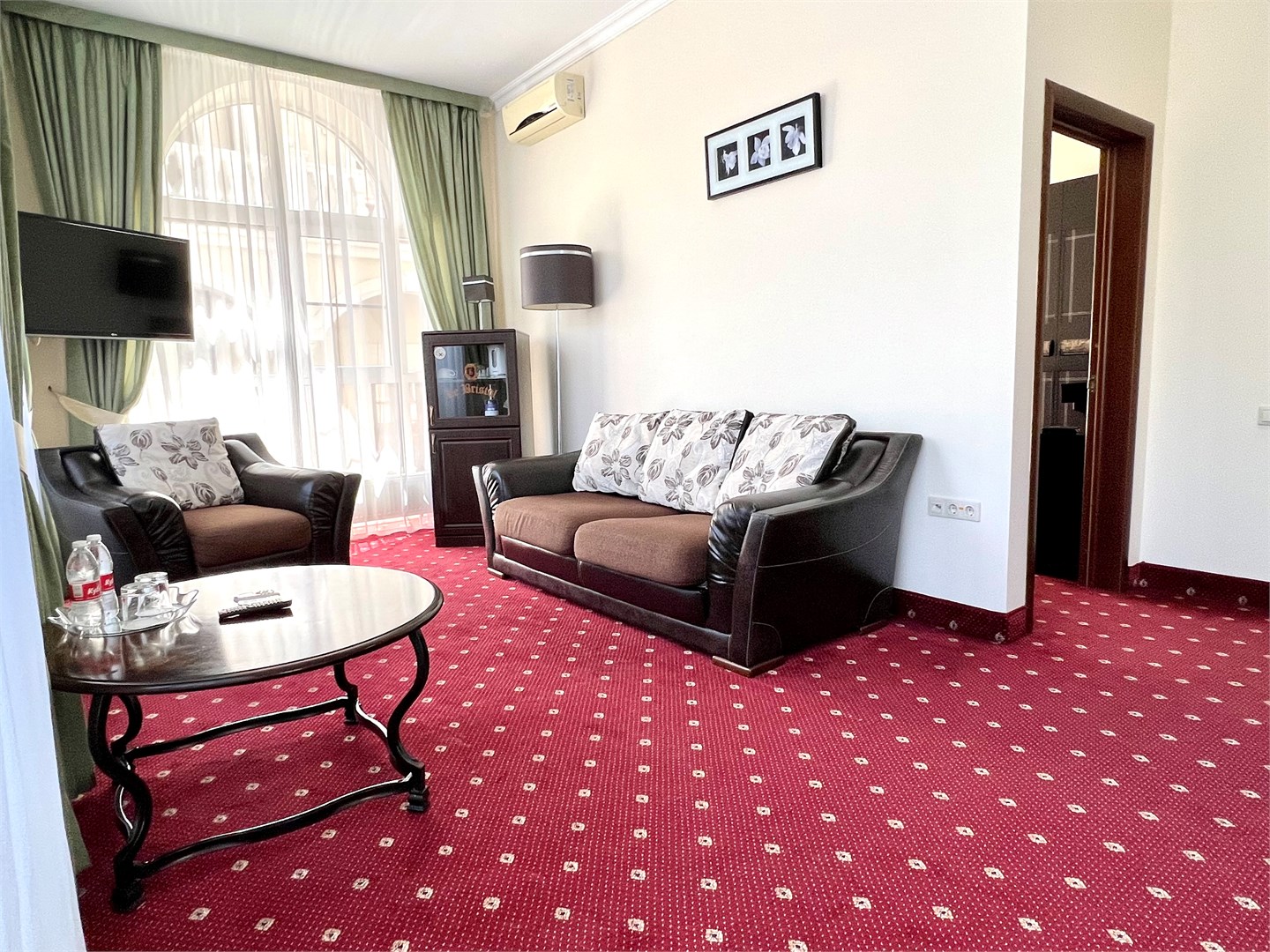 Номер Люкс в Le Bristol