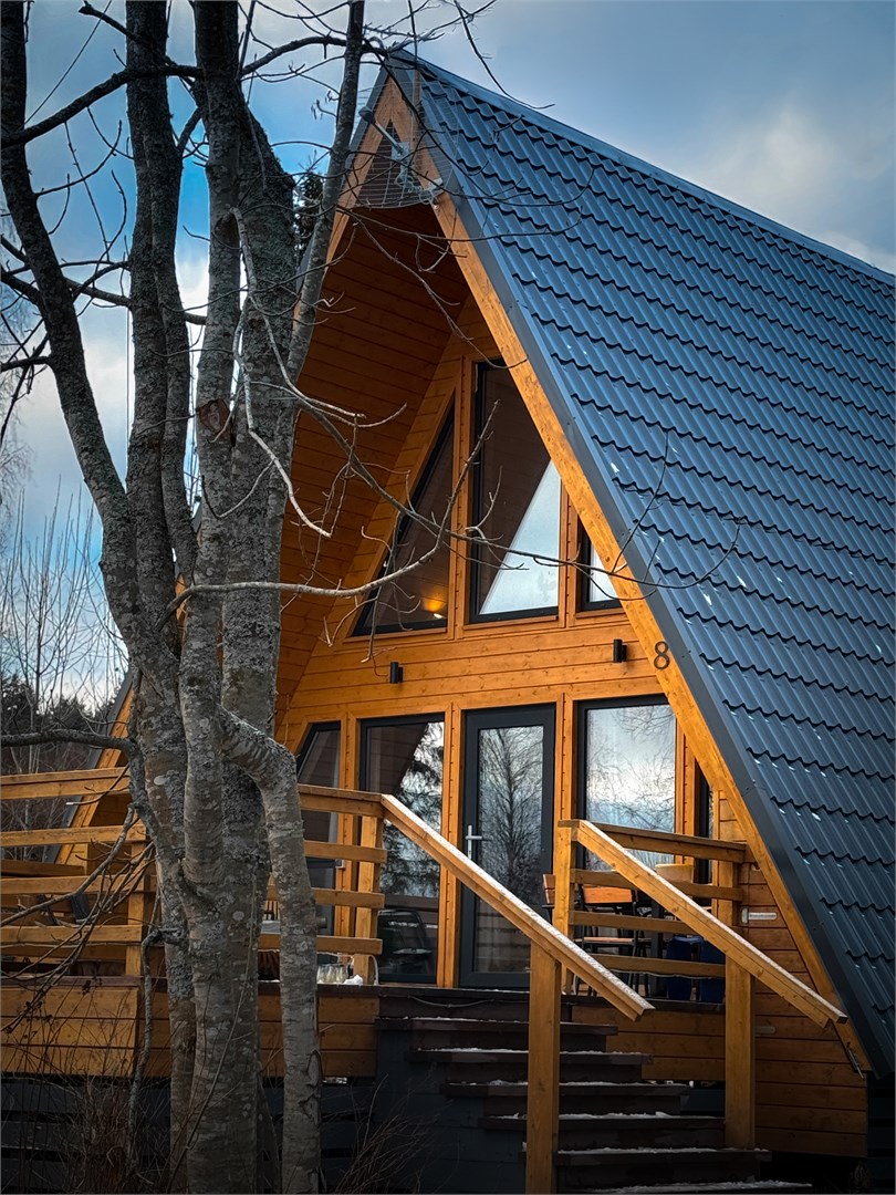 Шестиместный дом с банным чаном и сауной 50м от берега (6+1) в Карелия парк