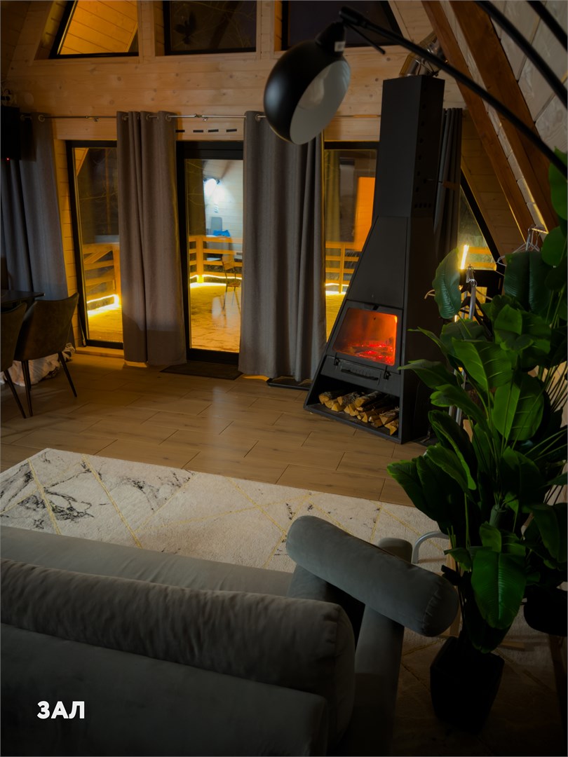 Шестиместный дом с банным чаном и сауной 50м от берега (6+1) в Карелия парк