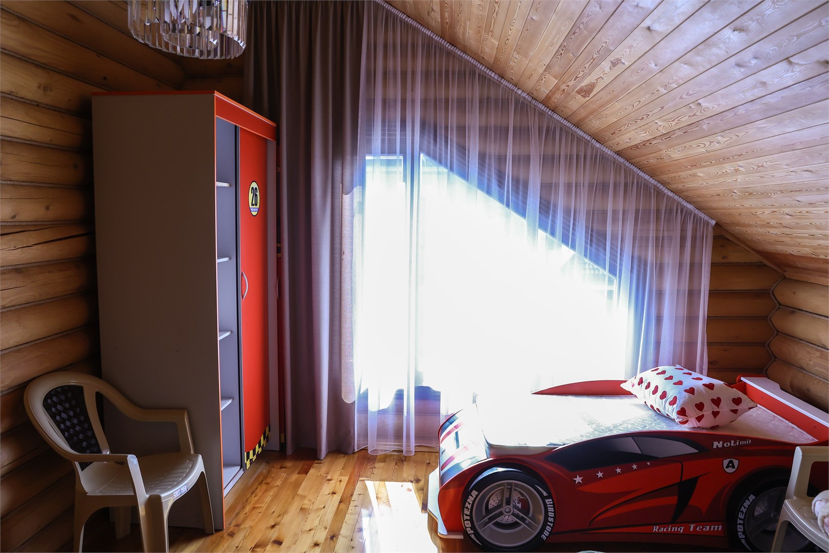 Дом-сруб на берегу каспийского моря в Classic