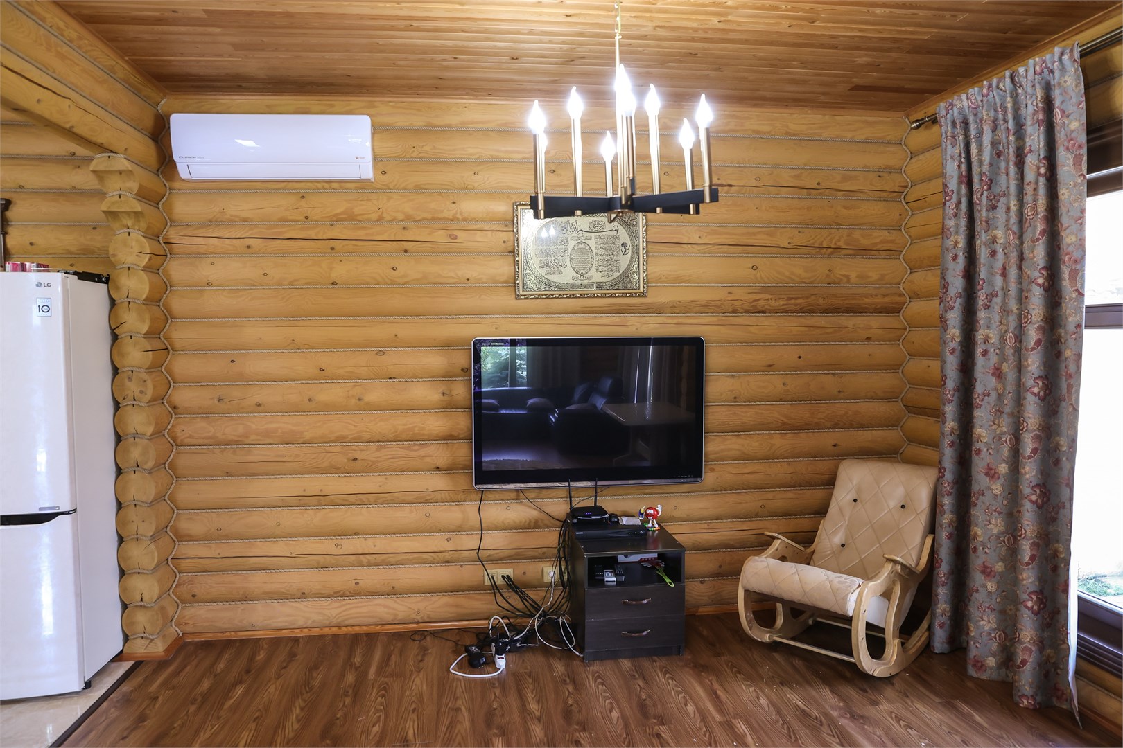 Дом-сруб на берегу каспийского моря в Classic