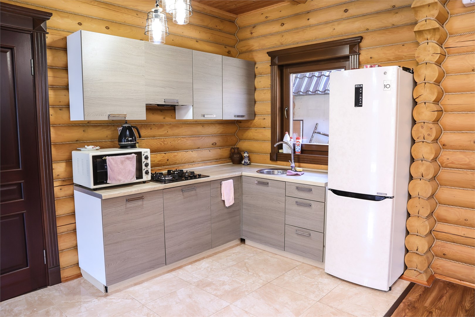 Дом-сруб на берегу каспийского моря в Classic