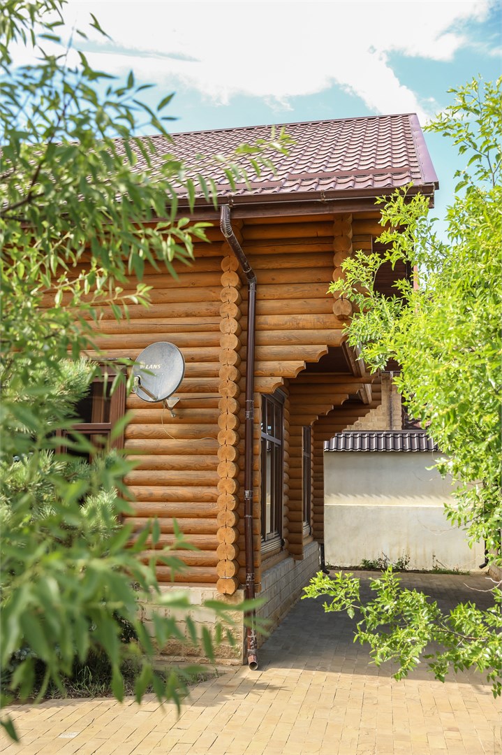 Дом-сруб на берегу каспийского моря в Classic