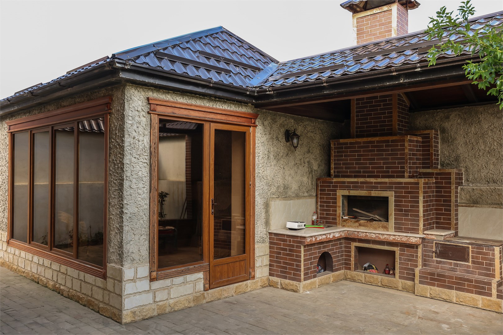 Дом-сруб на берегу каспийского моря в Classic