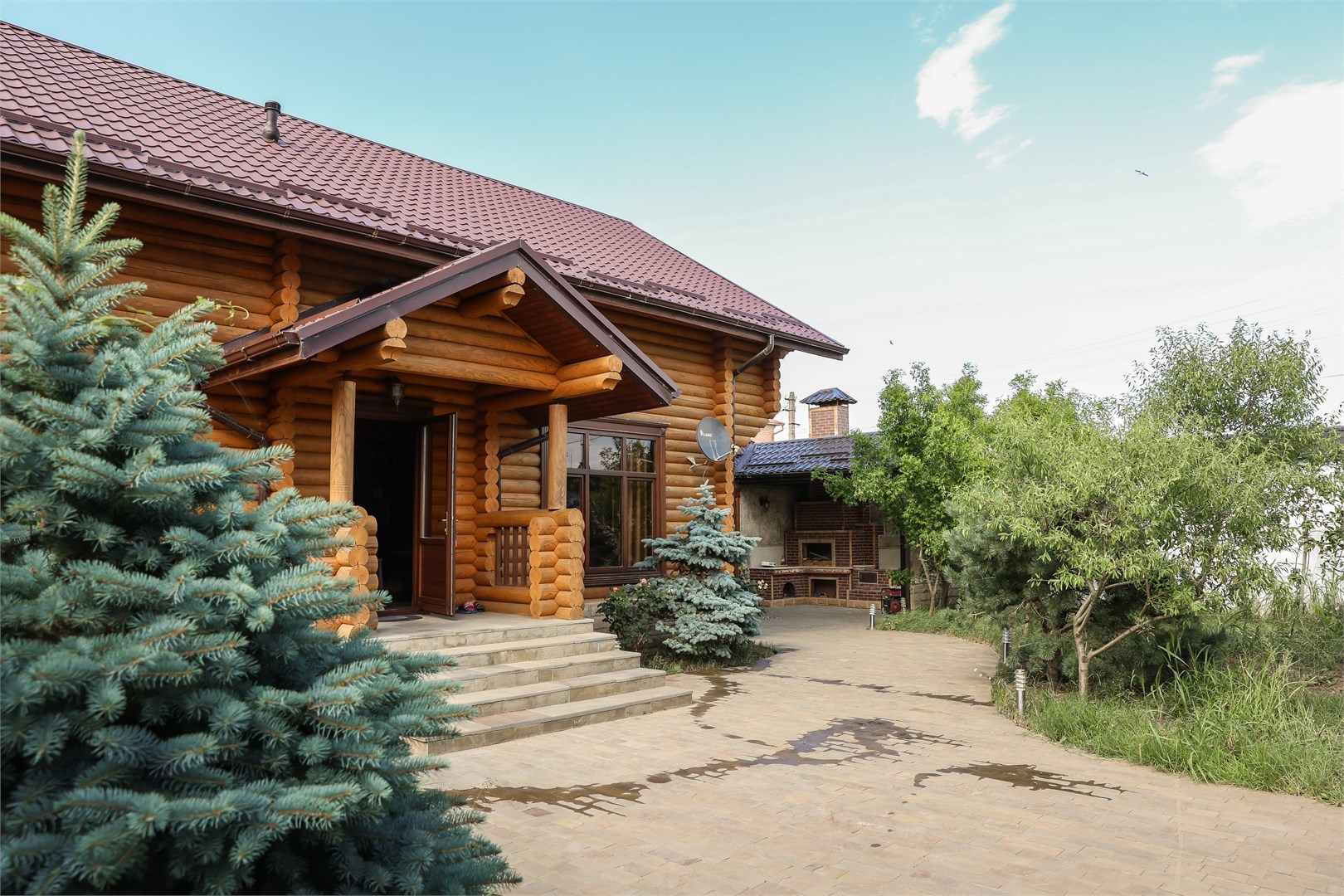 Дом-сруб на берегу каспийского моря в Classic