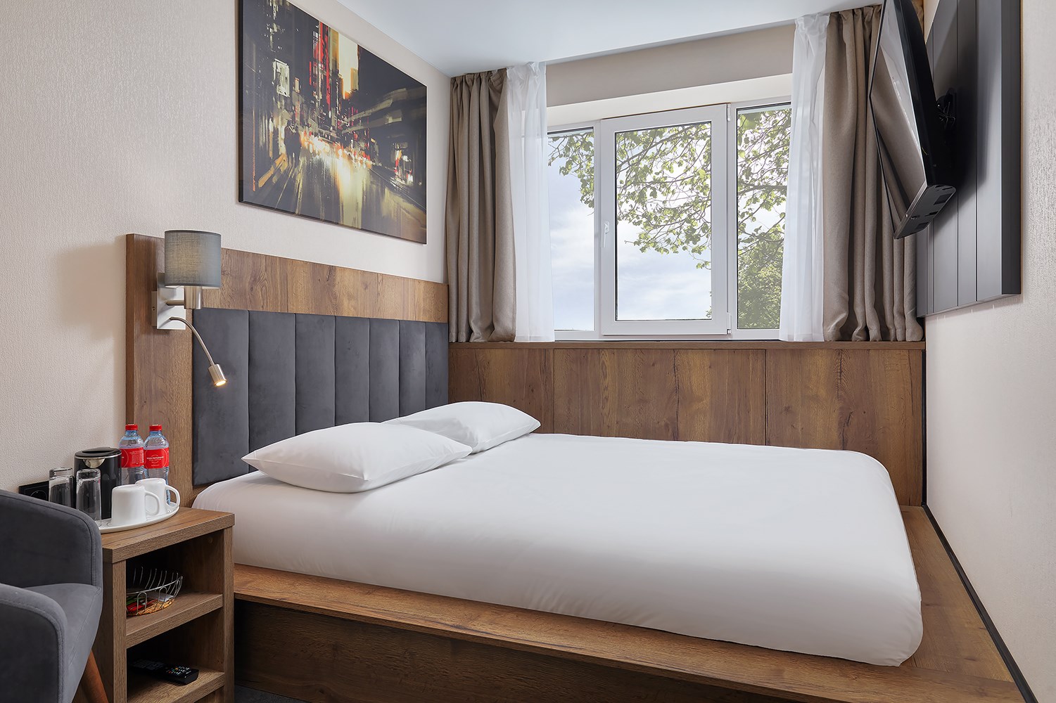 Комфорт с двуспальной кроватью с видом на реку в AZIMUT Отель Нижний Новгород