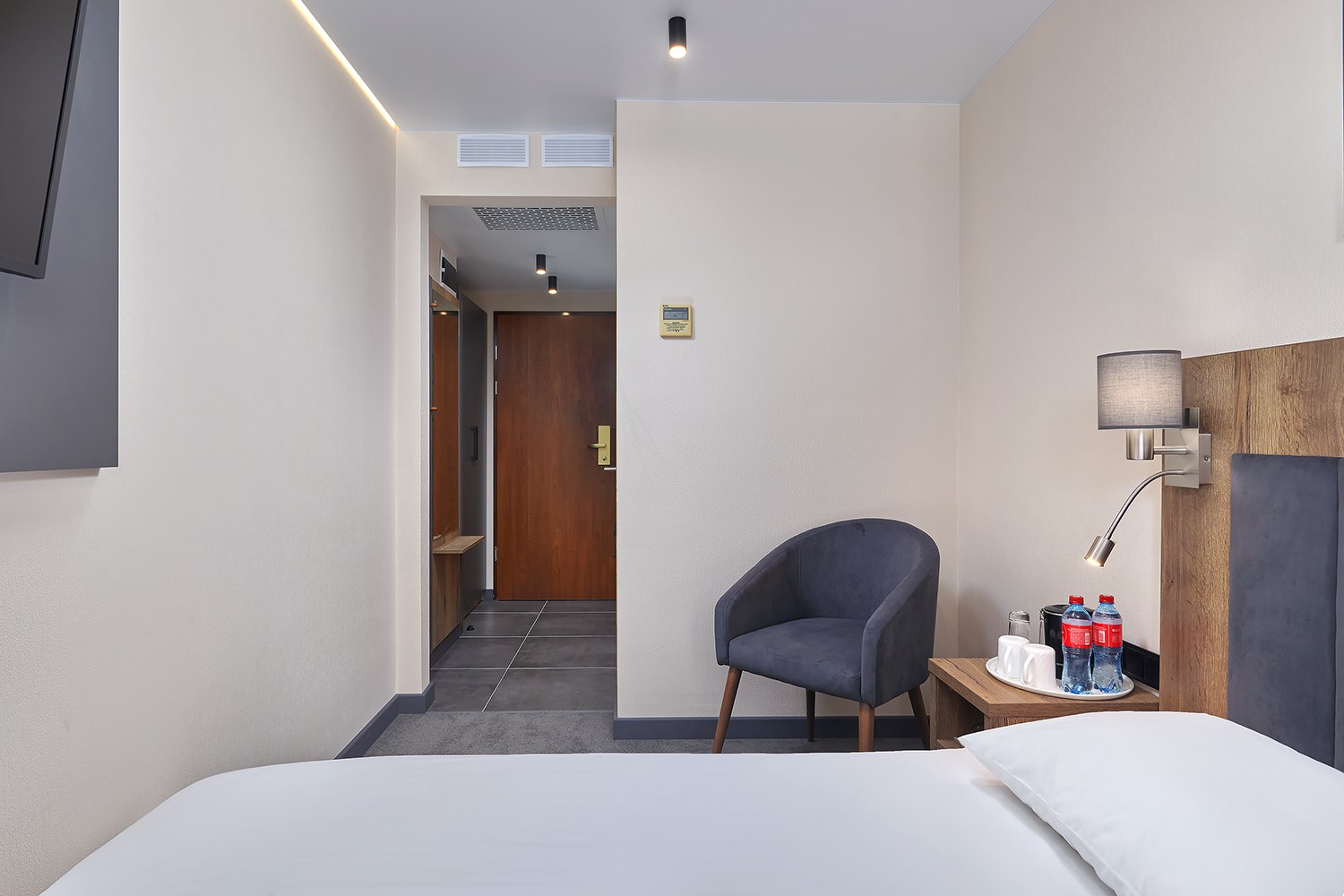 Комфорт с двуспальной кроватью с видом на реку в AZIMUT Отель Нижний Новгород