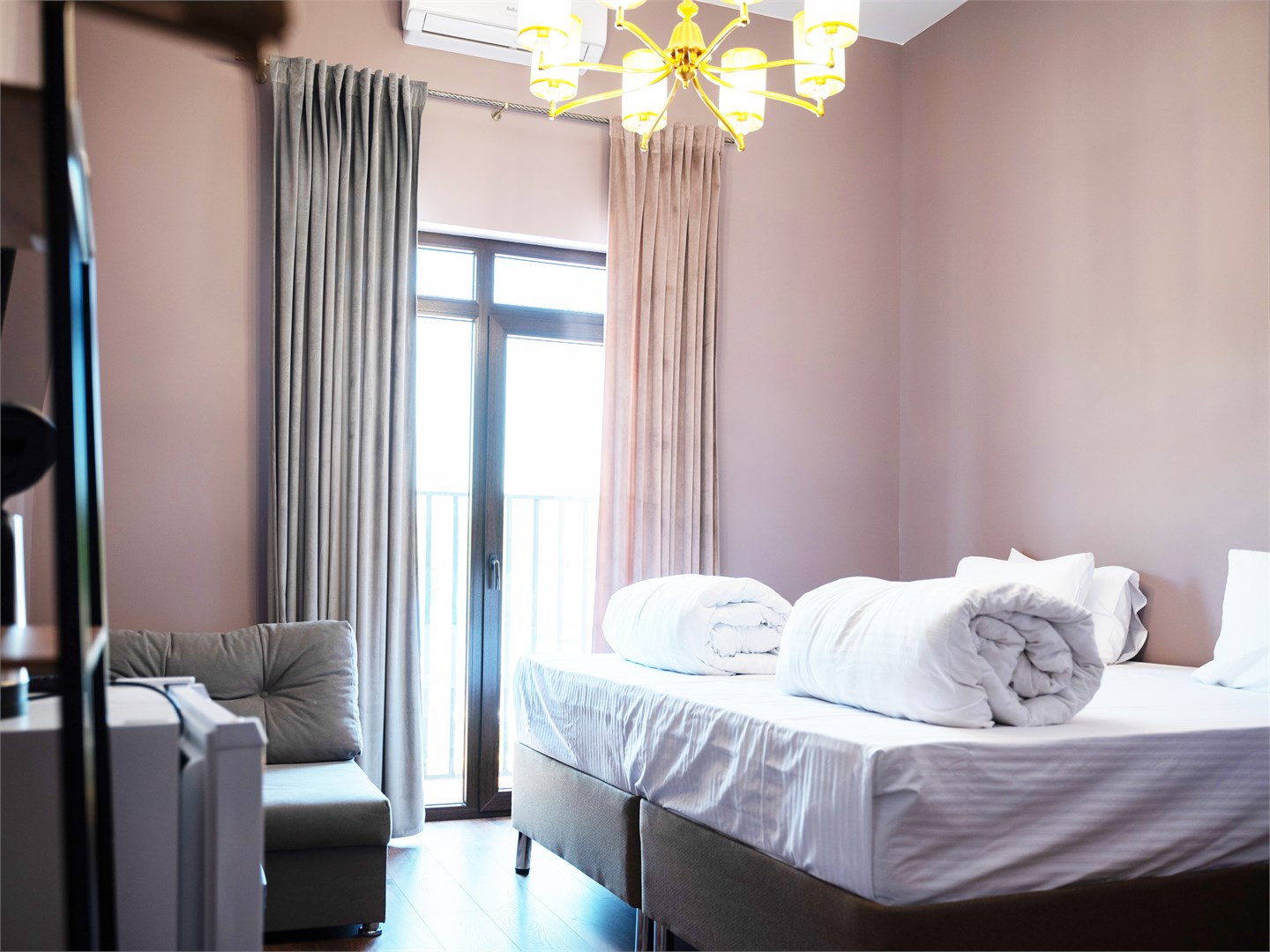 Улучшенный двухместный с балконом в Августин