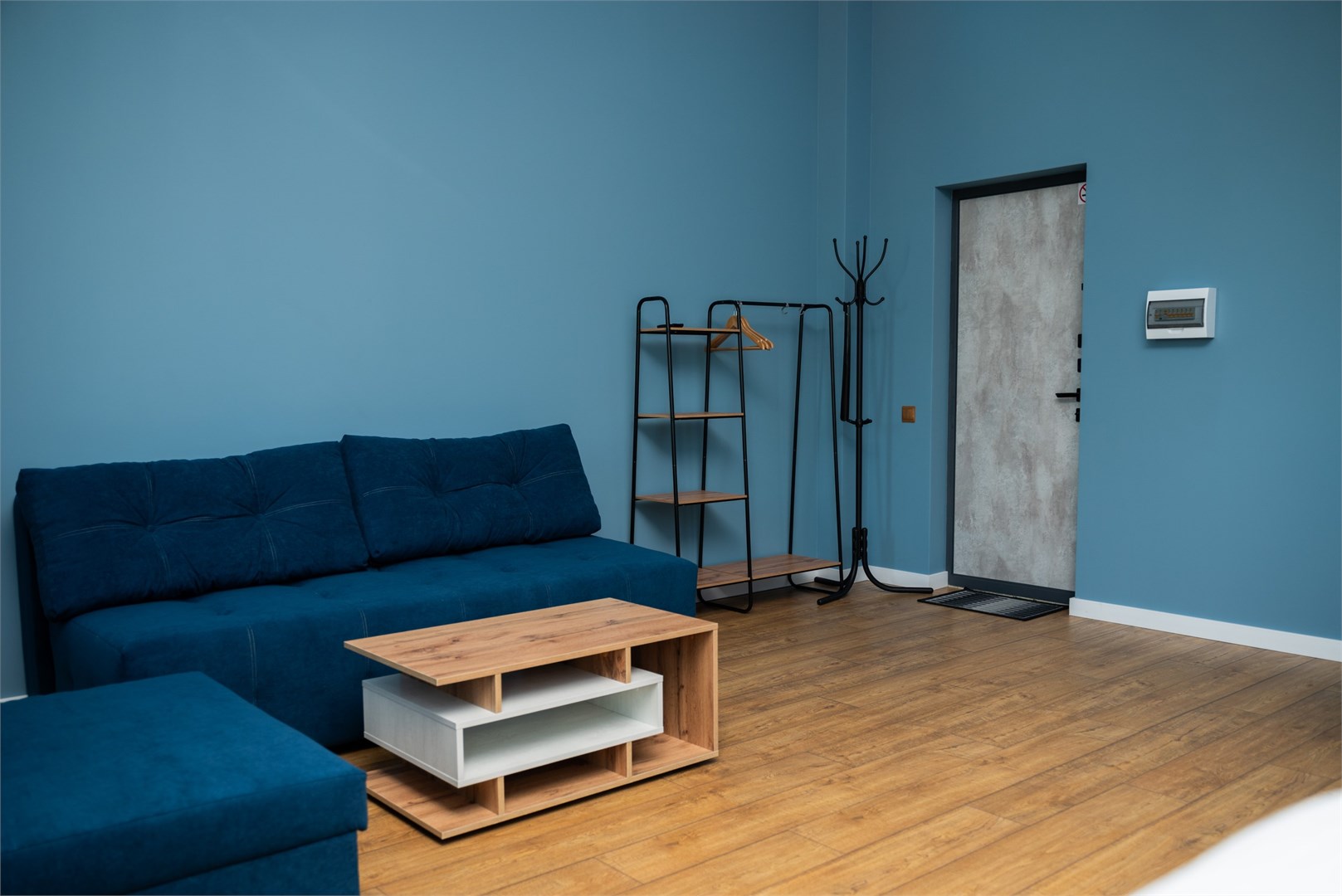 Улучшенный трехместный номер с балконом в Августин