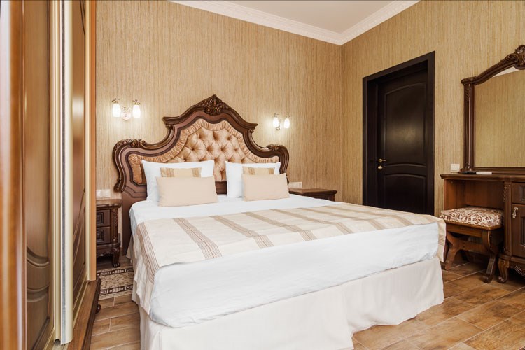 Полулюкс в Zara