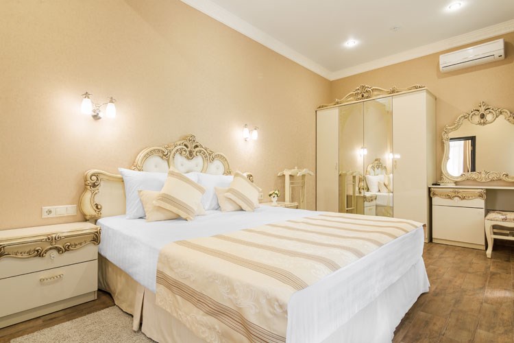 Суперлюкс с балконом в Zara