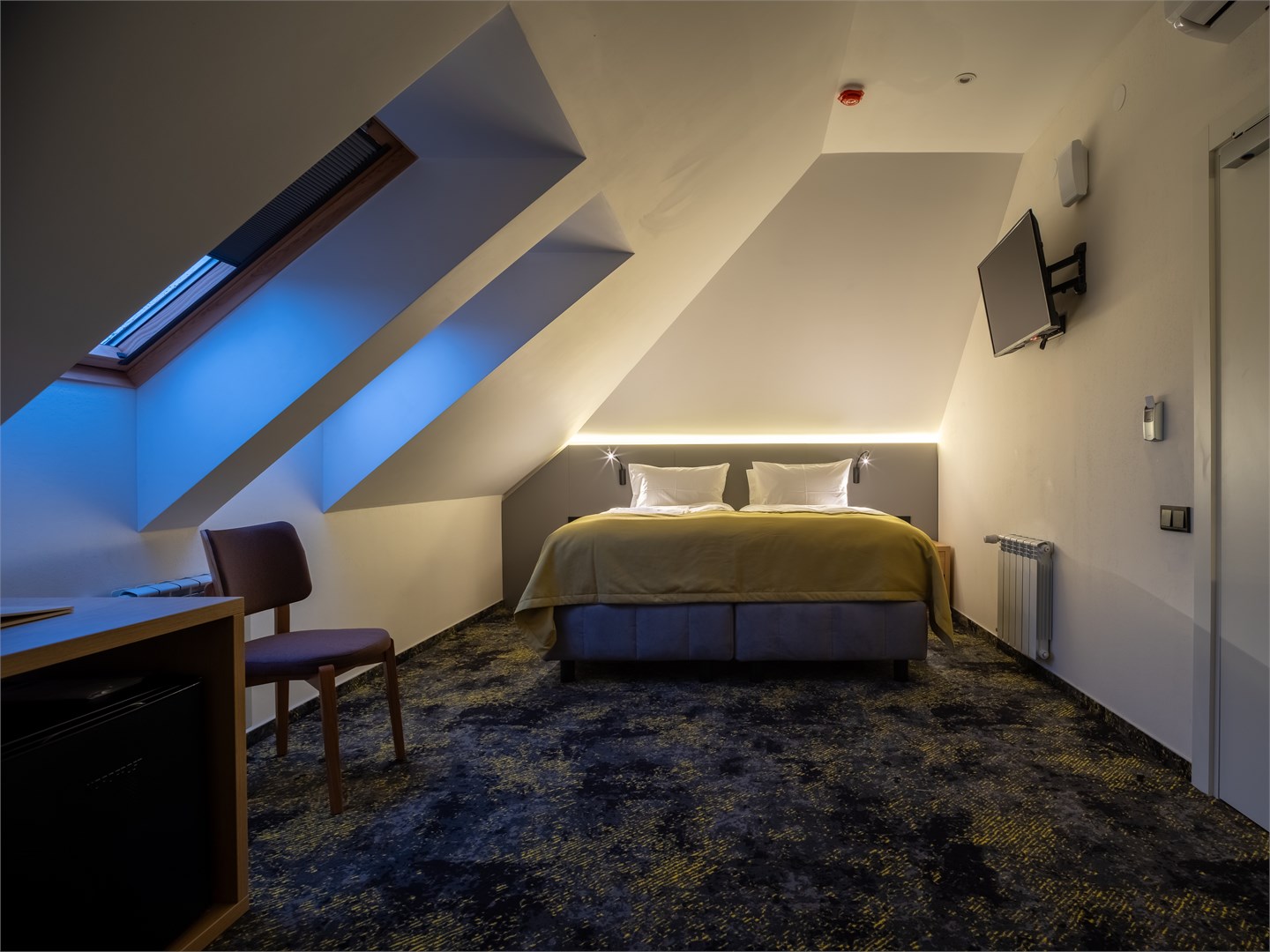 СУПЕРИОР МАНСАРДА с двуспальной кроватью, фото 2