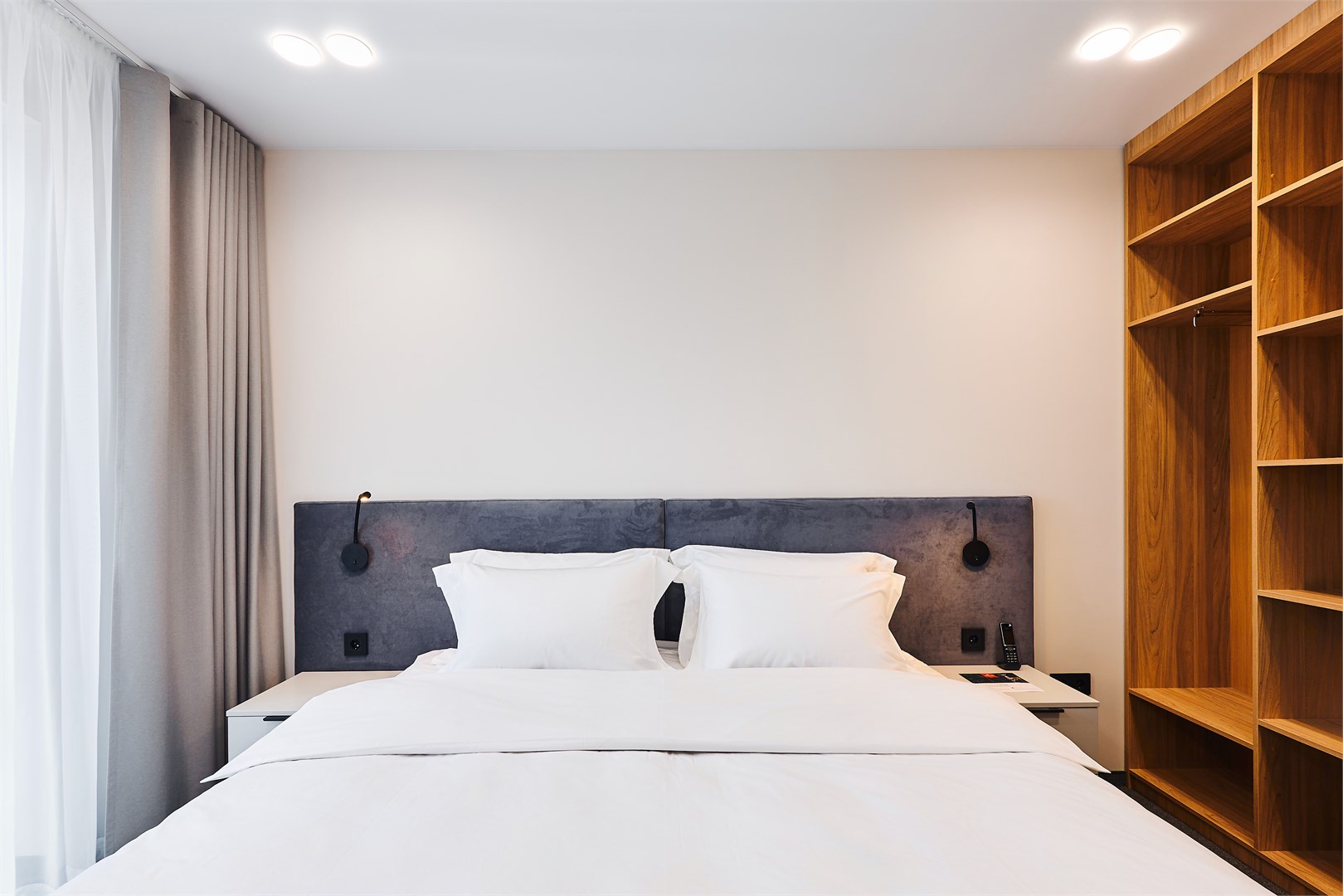 Полулюкс в Azimut Сити