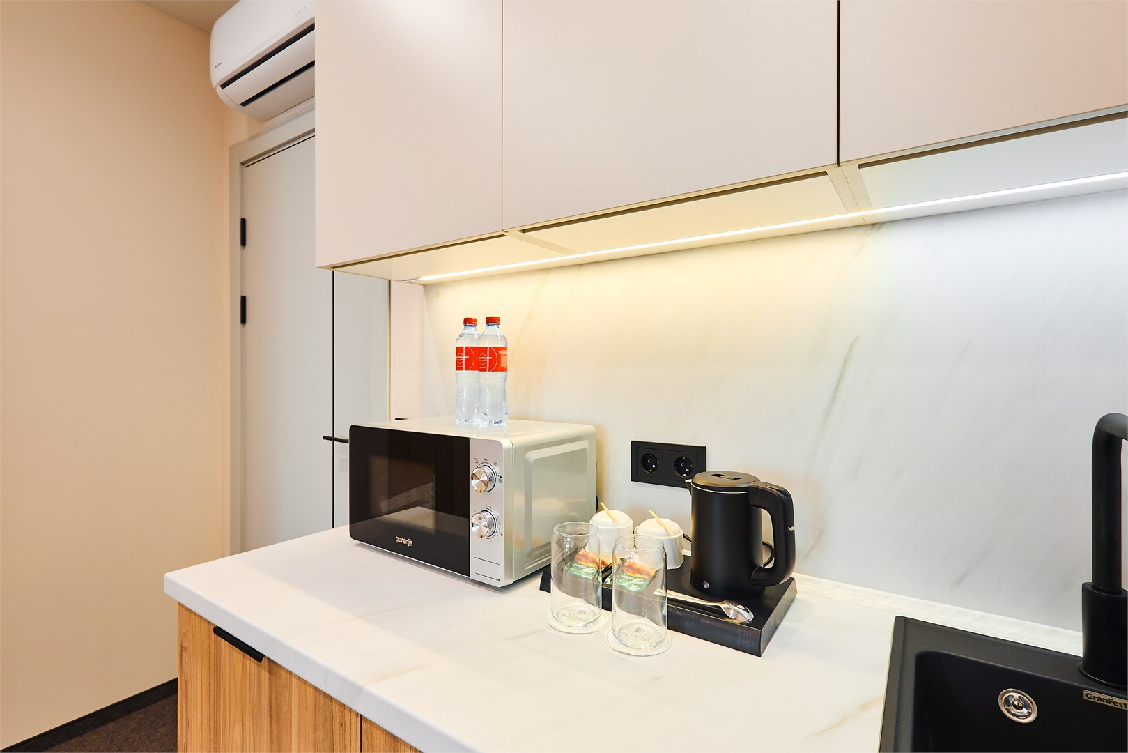 Полулюкс в Azimut Сити