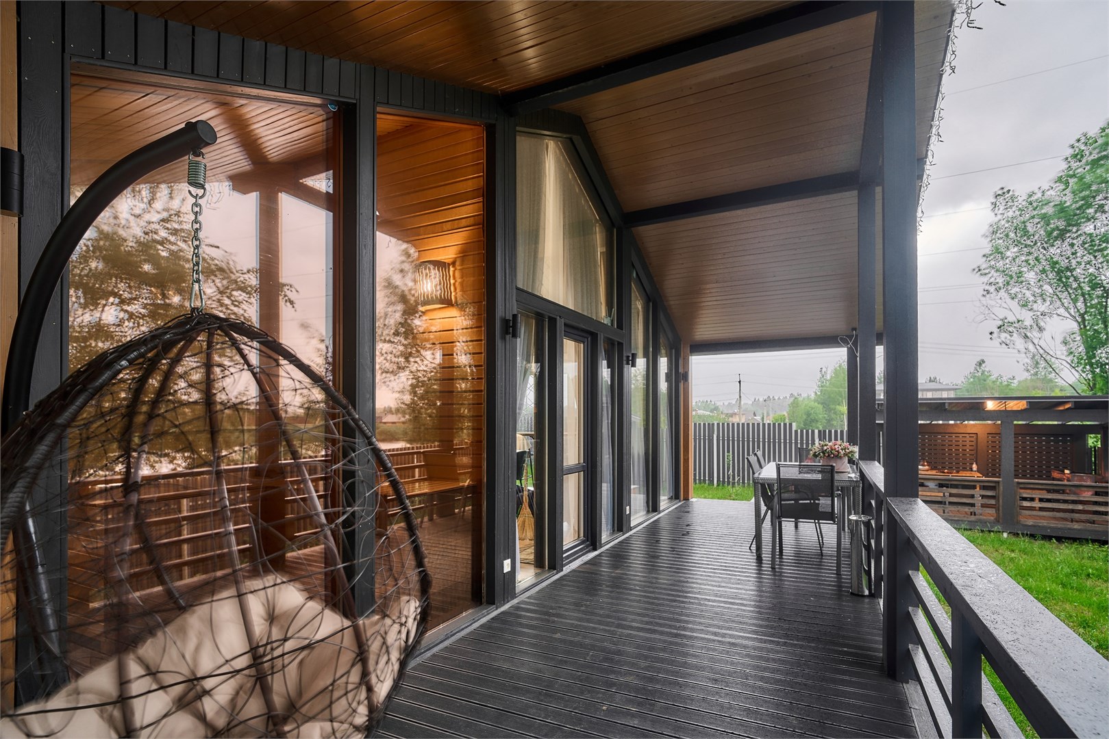 Домик у озера 1(Лато) в Lucky Home Rent