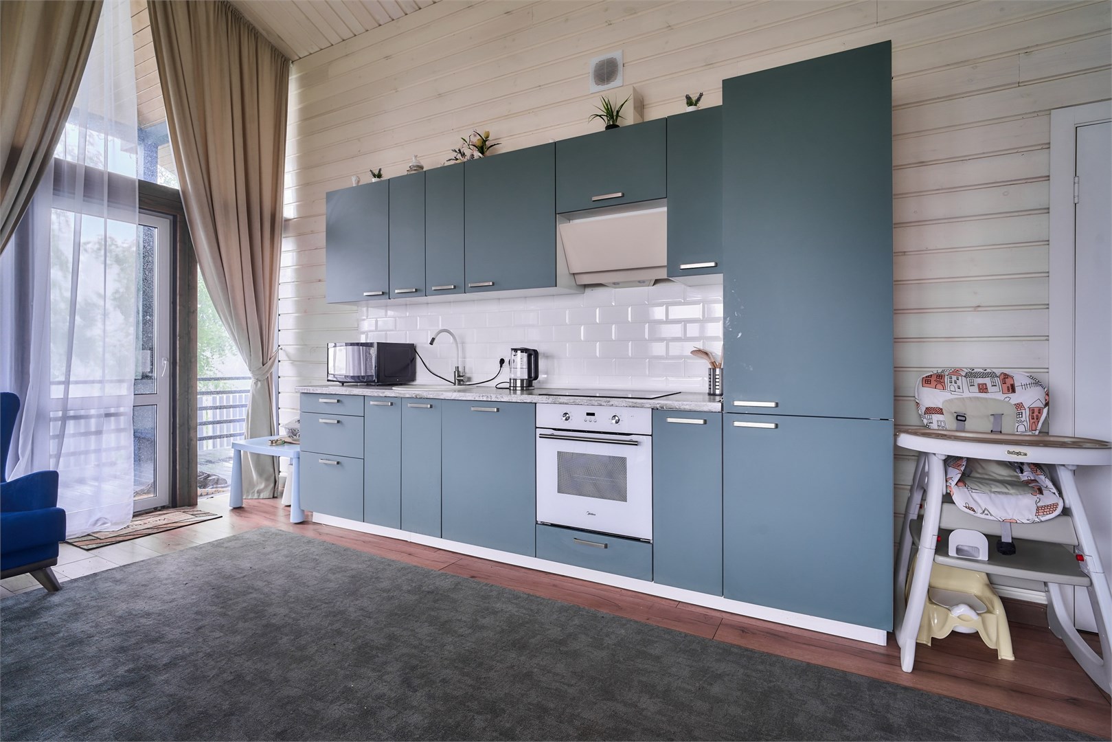 Домик у озера 1(Лато) в Lucky Home Rent