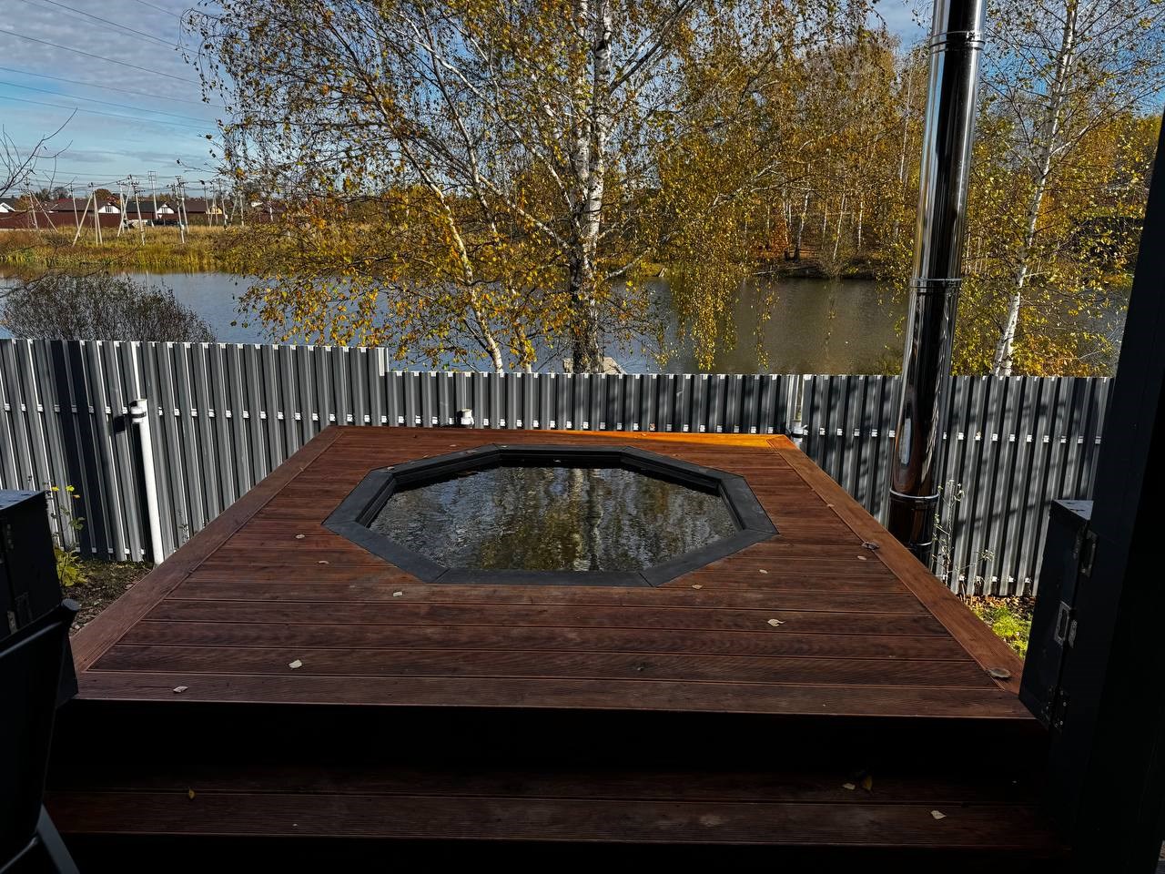 Домик у озера 1(Лато) в Lucky Home Rent